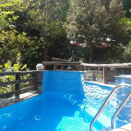 Viraggas Traditional Pensionat 4*