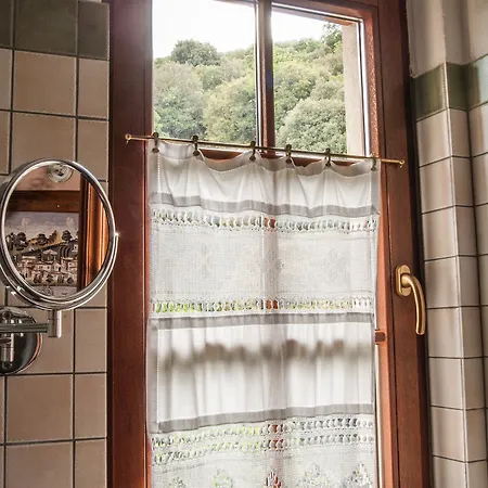 Viraggas Traditional