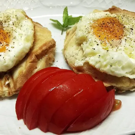 Pensionat Viraggas Traditional Vrástama