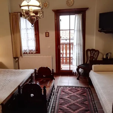 Viraggas Traditional Pensjonat 3*