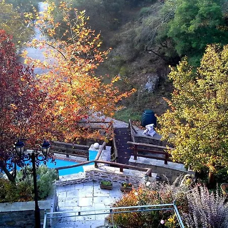 Guest house Viraggas Traditional