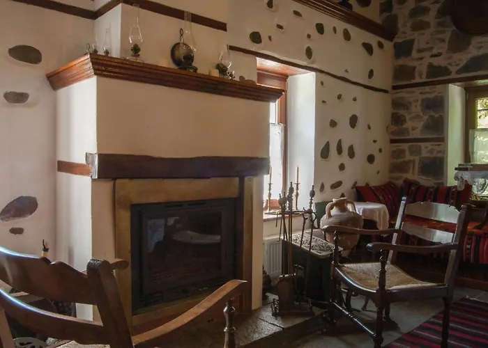 Guest house Viraggas Traditional 4*