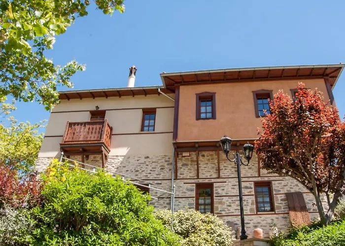 Viraggas Traditional Guest house