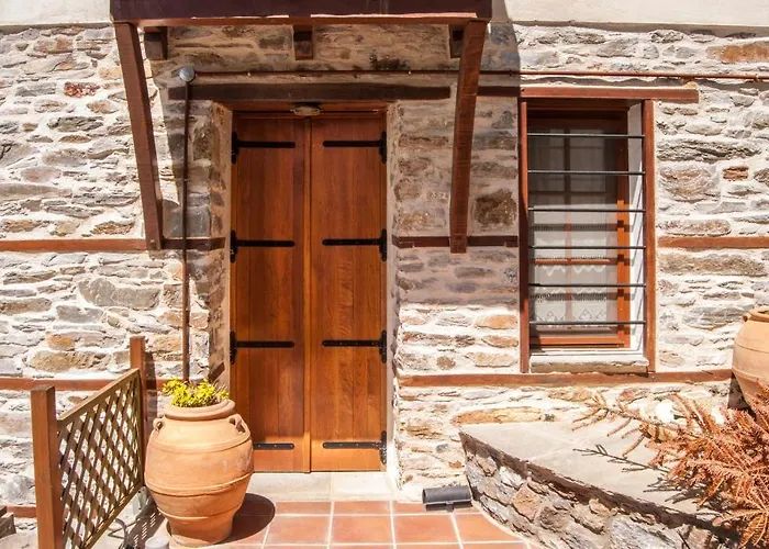 Viraggas Traditional 4*