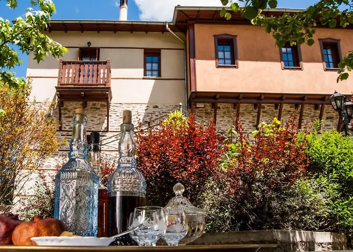 Viraggas Traditional