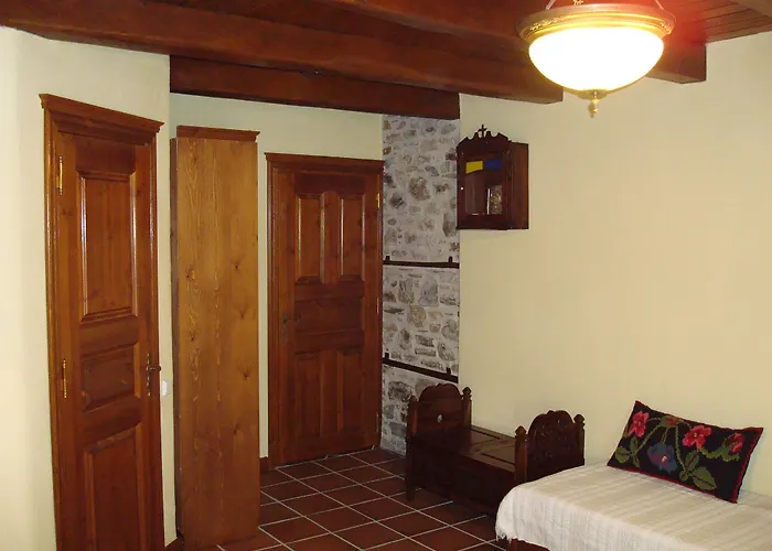 Viraggas Traditional Guest house Vrastama