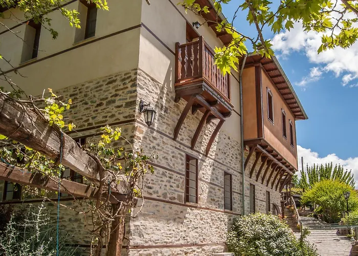 Guest house Viraggas Traditional 4*