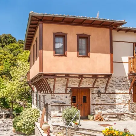 Penzion Viraggas Traditional Vrástama