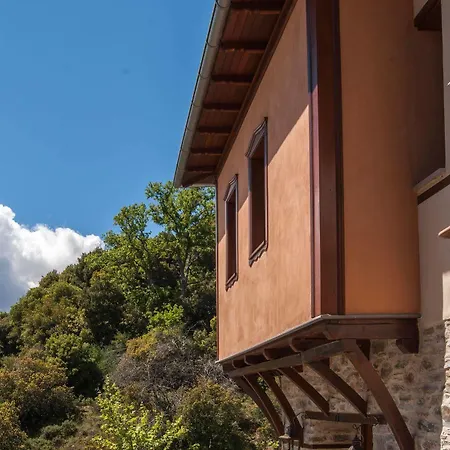 Viraggas Traditional 4* Vrástama